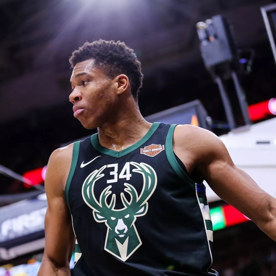 连续17场不败！皇马上次输给埃尔切还是1978年（皇马豪取17场不败，上次负于埃尔切已是1978年）