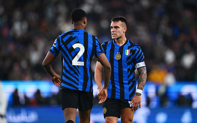 库尔图瓦战曼城全场数据：完成6次扑救，对首粒丢球有责任（库尔图瓦战曼城表现：完成6次扑救，首粒丢球负有一定责任）