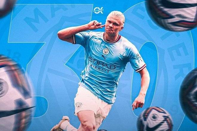 美加墨世界杯抽签出炉，三东道主获上上签，引发争议，詹俊点评小组赛看点。（北美世界杯抽签揭晓：三东道主签运爆表引热议，詹俊解读小组赛看点）