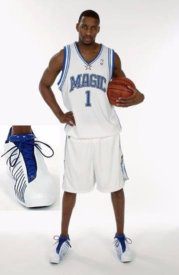 巴西女排3-2险胜日本队，晋级世联赛决赛，与意大利队争夺冠军（五局苦战，巴西女排险胜日本晋级世联赛决赛，将与意大利争冠）