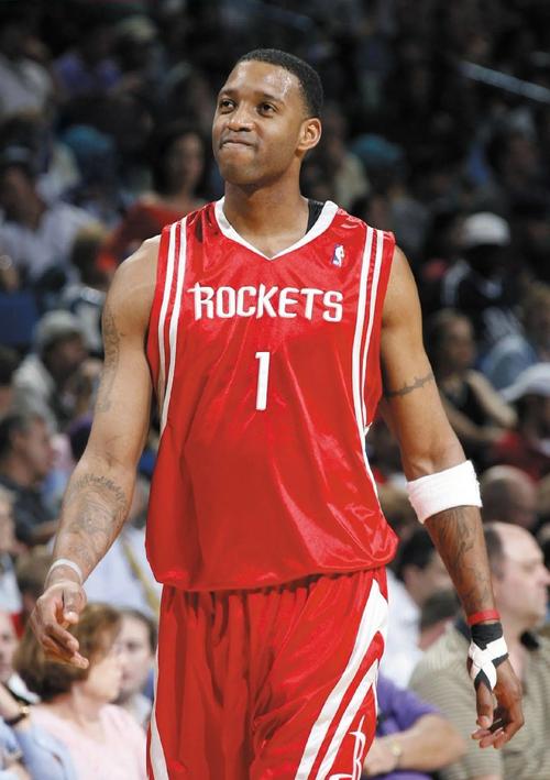 万项：距离理想中的球员还差很多；最后两场比赛不会放松（万项：离理想球员标准仍有差距，收官两战不松懈）