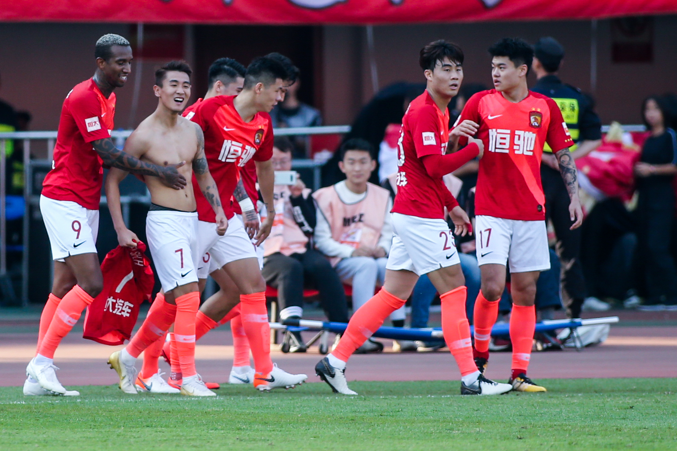 与葡萄