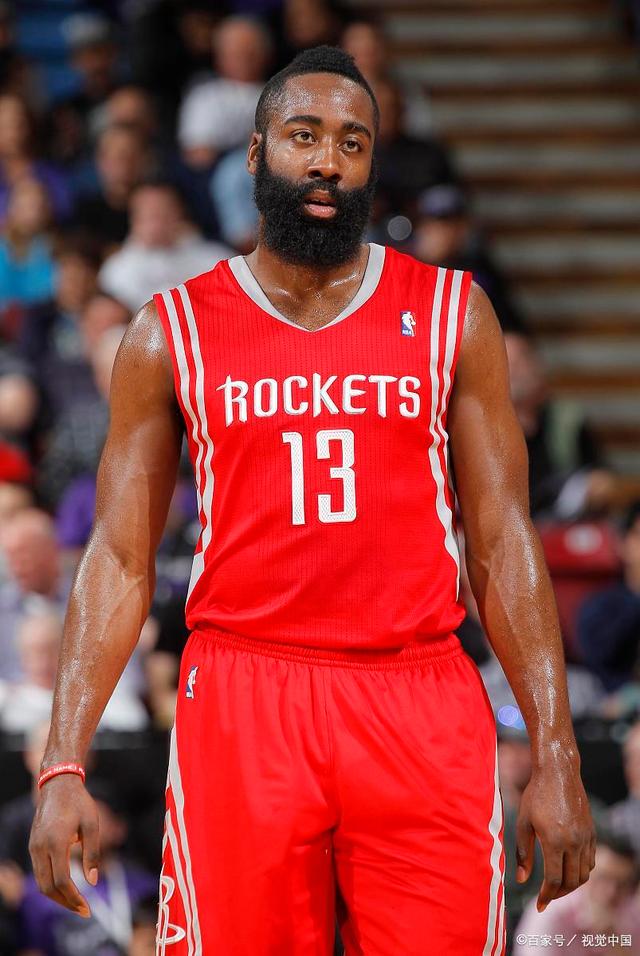 孔帕尼：卡尔能否和梅西相比？我们只想让他成为最好的卡尔（孔帕尼谈卡尔与梅西：不做对比，只希望他成为最好的卡尔）