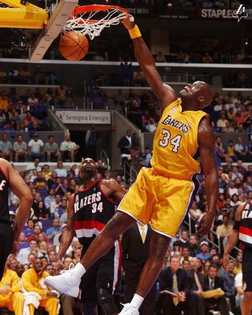 B费：对阵爱尔兰那场比赛我不在，但如果我在也会被批评（B费：缺席对爱尔兰之战，即便出场也难逃批评）