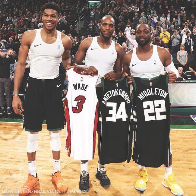 世界杯欧洲区附加赛抽签：意大利vs北爱尔兰，乌克兰vs瑞典！（欧洲区世预赛附加赛抽签结果：意大利对阵北爱尔兰，乌克兰迎战瑞典）